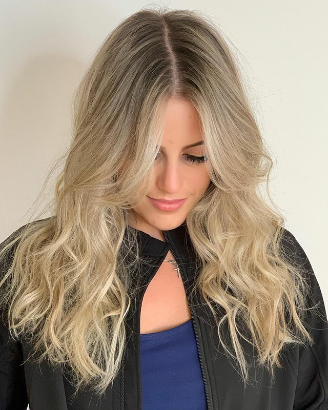 10. The Beach Waves for Old Money Hairstyles by lorraine.da.silva on ig. Explore more old money aesthetic hairstyles on the blog. 