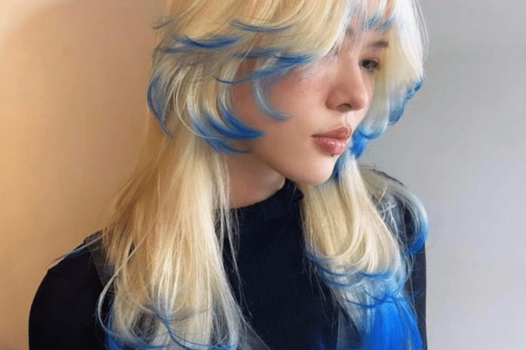 Coolest Hair Color Ideas for Jellyfish Haircut by instagram: shachu_atsuya