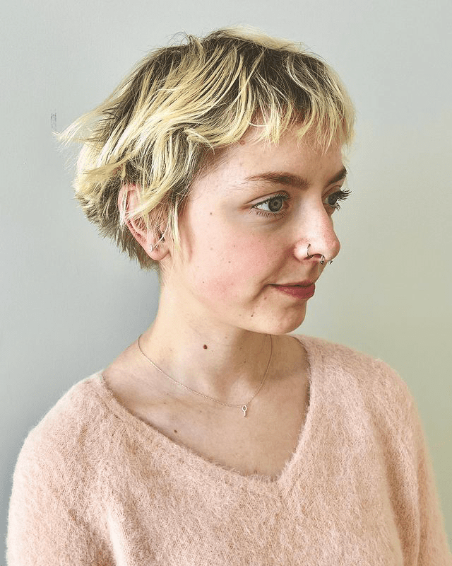 Short Summer Haircuts: 6. Textured Mullet by @elizardfitz. Click here for more summer haircut ideas!