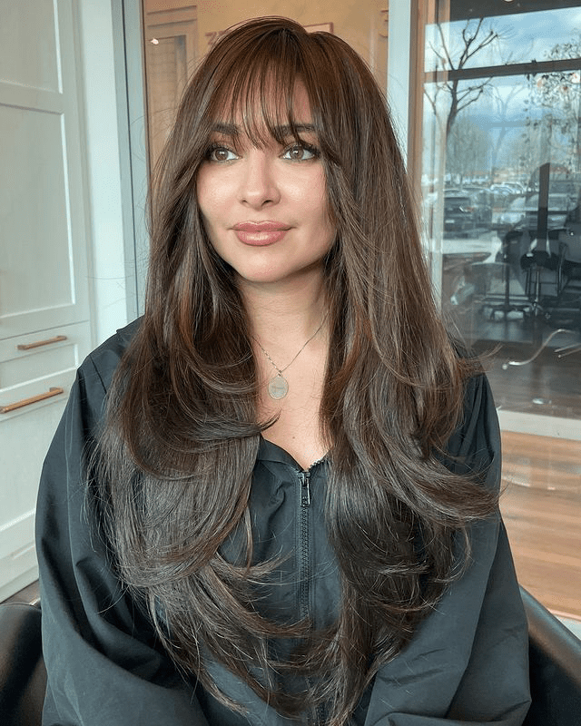 Long Summer Haircuts: 20. Fringe with Long Layers by @beautyby.mirandaa. Click here for more summer haircut ideas!