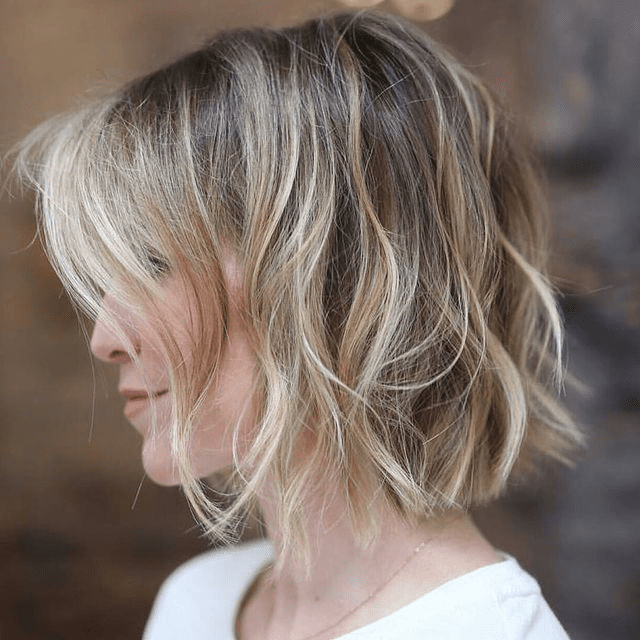 face-framing layered haircut for blonde hair