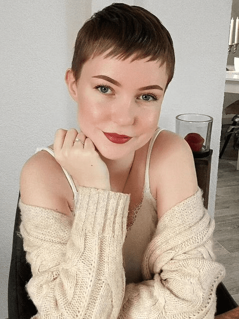 Wispy Pixie Cut