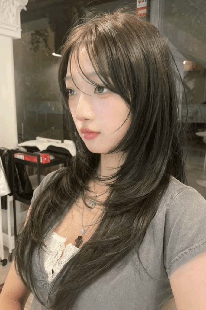 hime haircut with side-swept bangs